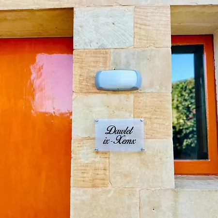 Willa Dawlet Ix-xemx Gozo Kerċem