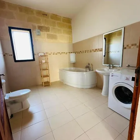 Willa Dawlet Ix-xemx Gozo Kerċem